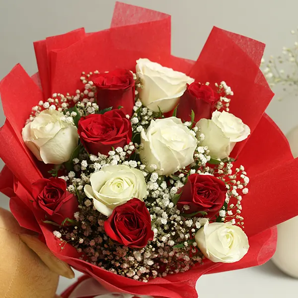Teddy & Roses Sweet Love Basket