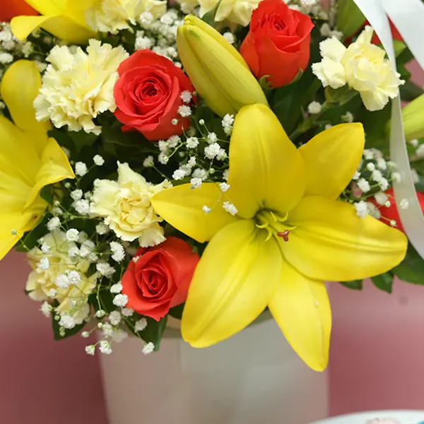 Yellow Floral Basket & Berry Cake