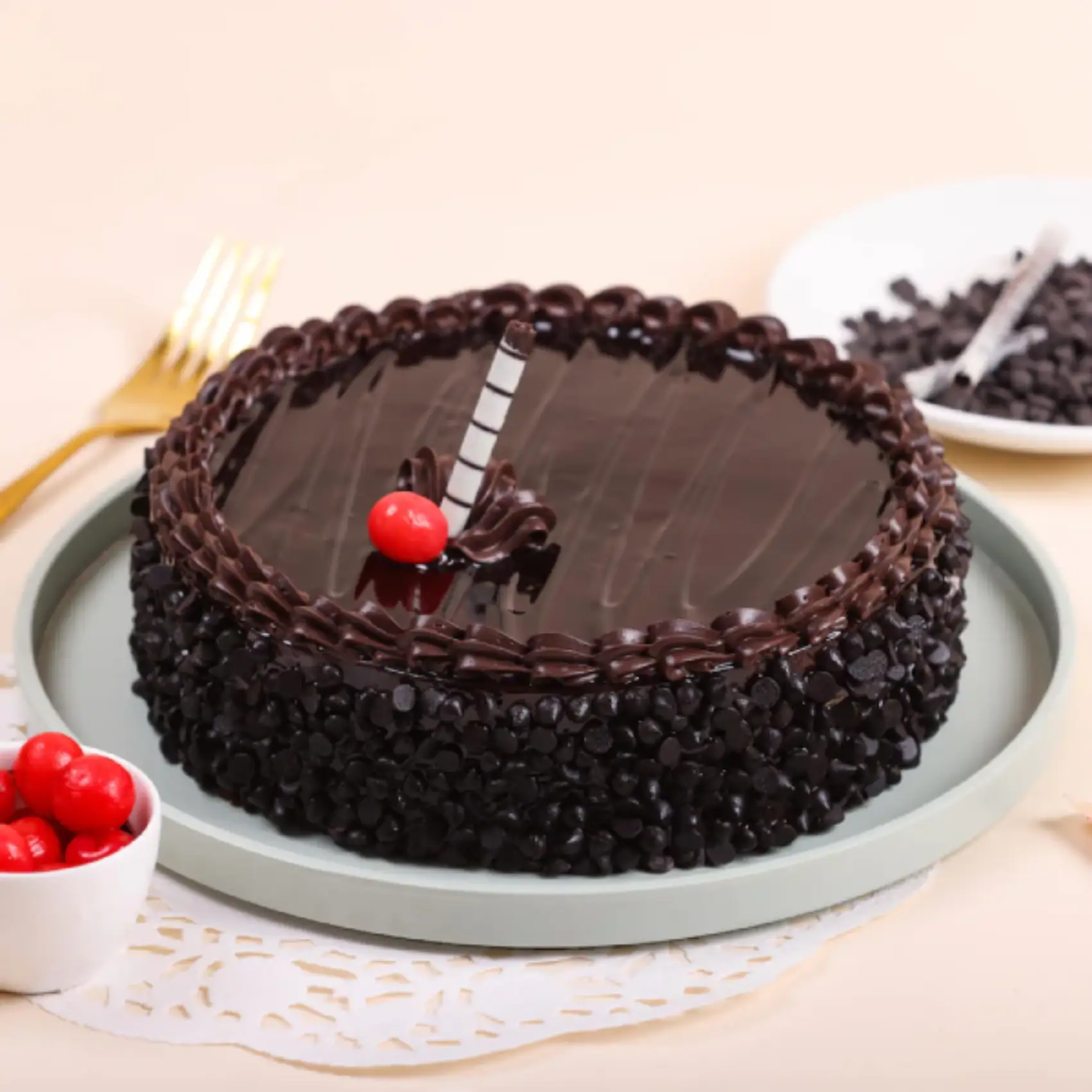 Mother's Day Blooms with Cake