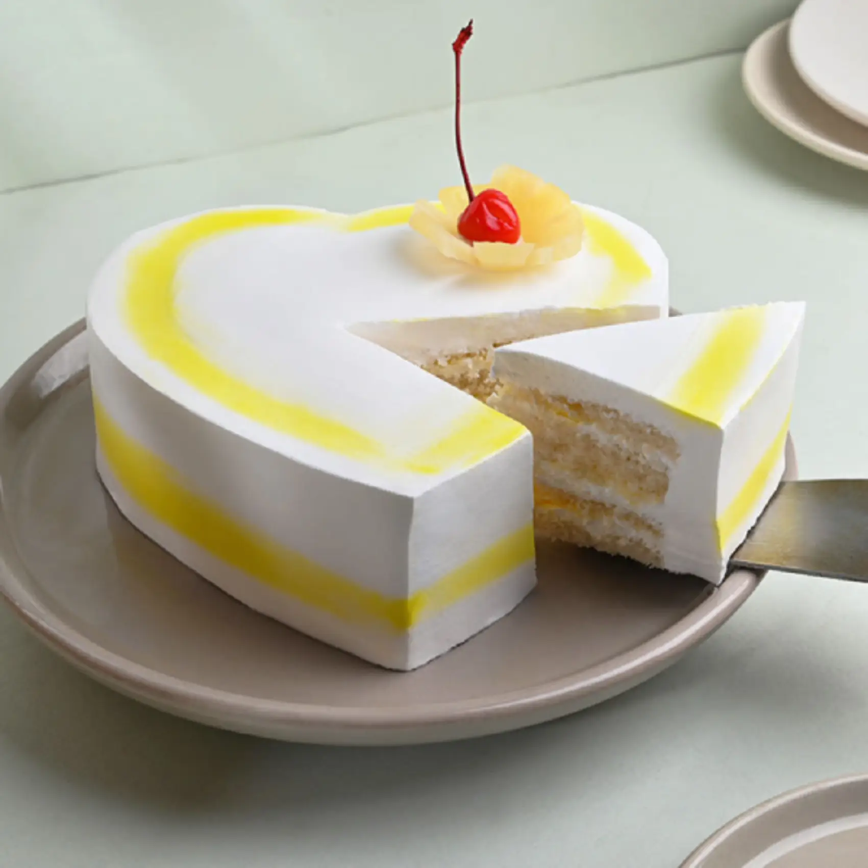 Pineapple Heart Cake