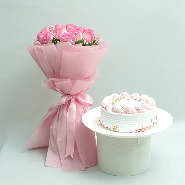 Elegant Pink Roses & Berry Cake
