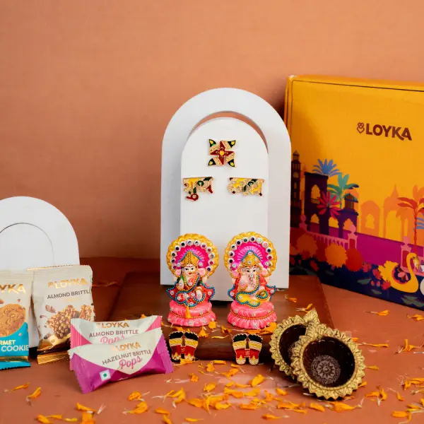 Utsav Mahal Box With Pooja Set Utsav Mahal Box With Pooja Set
