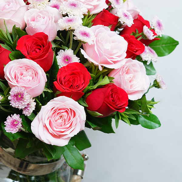 Graceful Roses N Daisies Jar Graceful Roses N Daisies Jar
